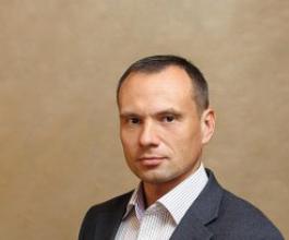 Максим Гребенников