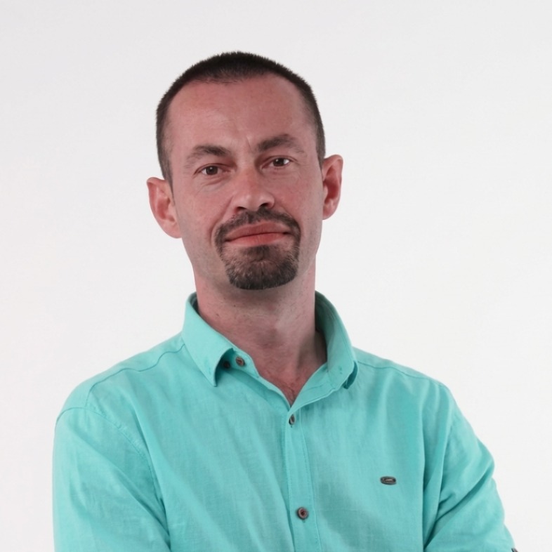 Александр Смирнов